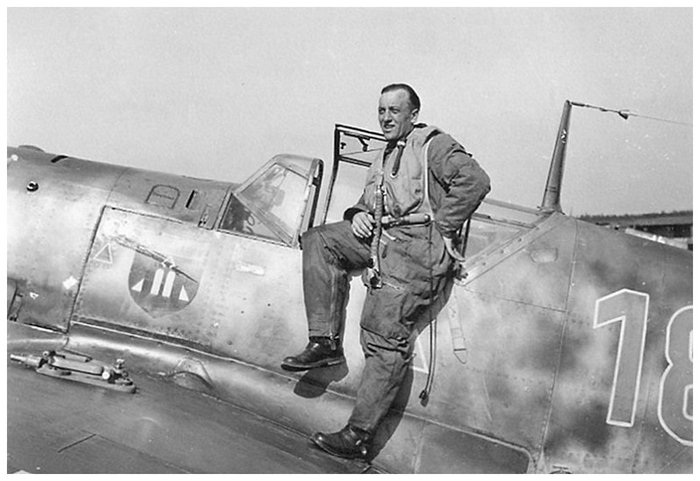 Me Bf 109D-1 (18)  du JFS 4 (2).jpg